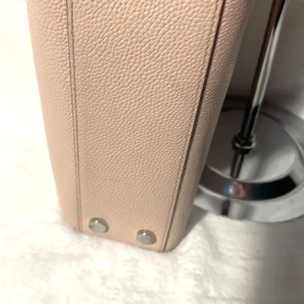 Michael Kors Crossbody - Production Sample